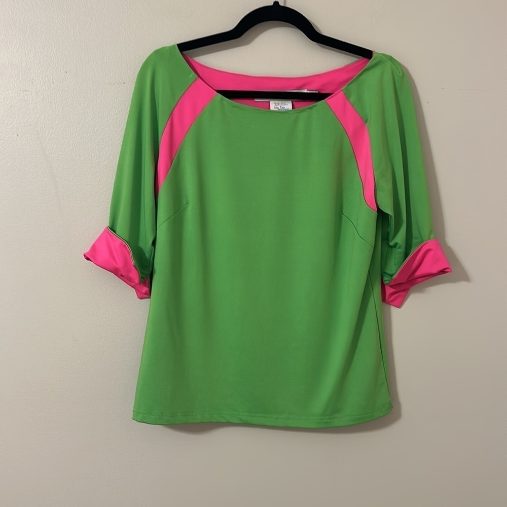Gretchen Scott Designs Jersey Tee Topper
Green/Pink Sz Small Preppy Resortwear